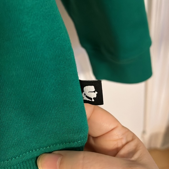 Karl Lagerfeld sweatshirt size M - Picture 4 of 5